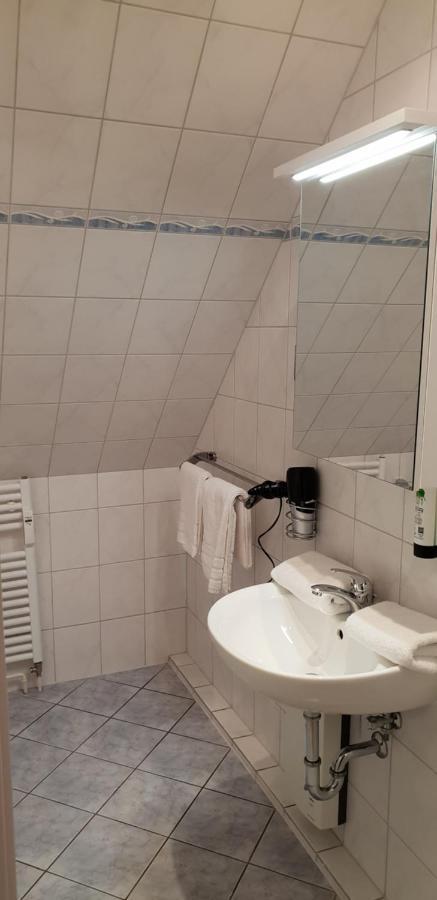 Airport Hotel One Aparthotel Sylt Экстерьер фото