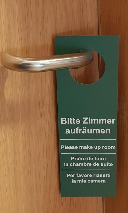 Airport Hotel One Aparthotel Sylt Экстерьер фото