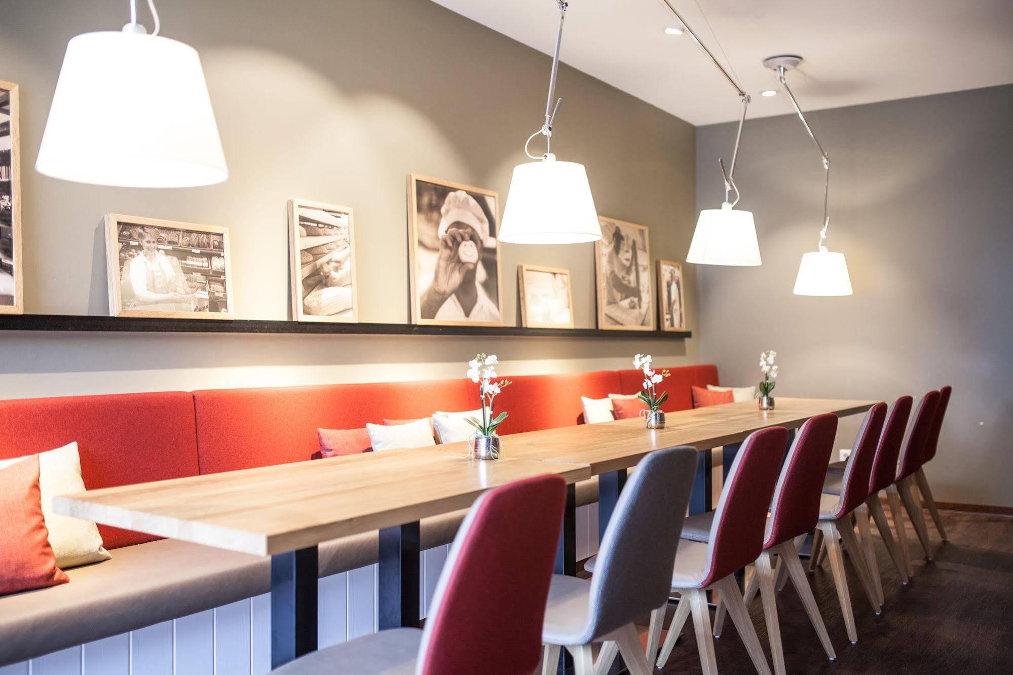 Airport Hotel One Aparthotel Sylt Экстерьер фото